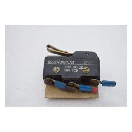 Precision SWITCH SPDT STRAIGHT LEVER - BZ-2RW80-A2